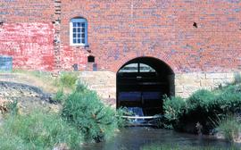 Water wheel at Thorpe Water Mill, Bothwell