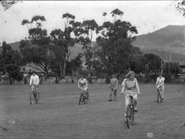 Bike riders