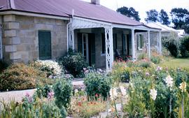 Cottage at Ross