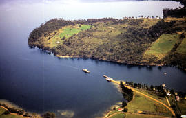 Aerial picture of boat in Barnes Bay