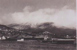 Sandy Bay campus facing Mt Wellington