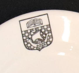 Crest detail